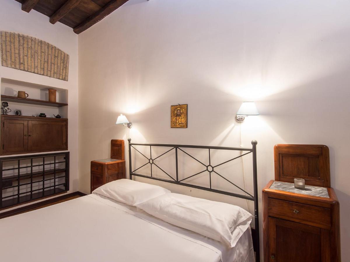 Piazza Navona Charming By Interhome Appartement Rome